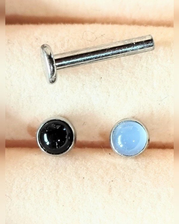 Producto - Labret y Top Circular Stone. Purpura Azul y Ónix. Grosor 1.2mm. TZ