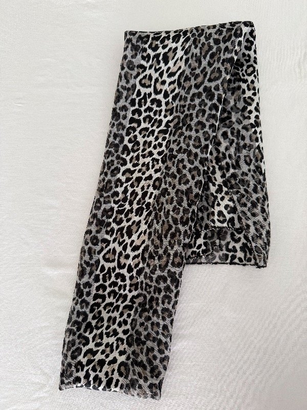 Producto - Chalina Print ByN