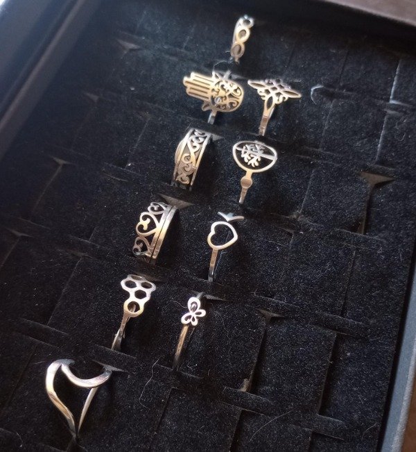 Producto - Pack x10 anillos surtidos (2)