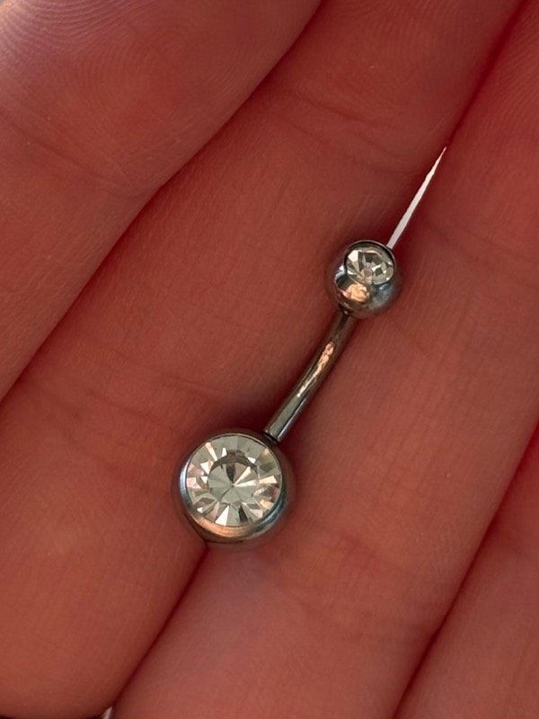 Producto - Piercing clásico blanco