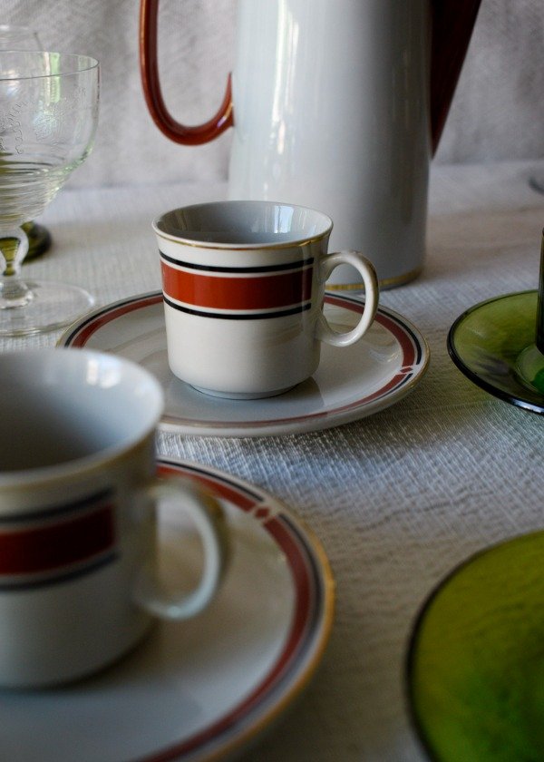 Producto - Juego retro de 6 pocillos para café