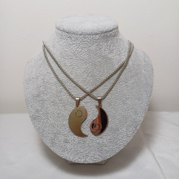 Producto - collares para compartir: ying y yang