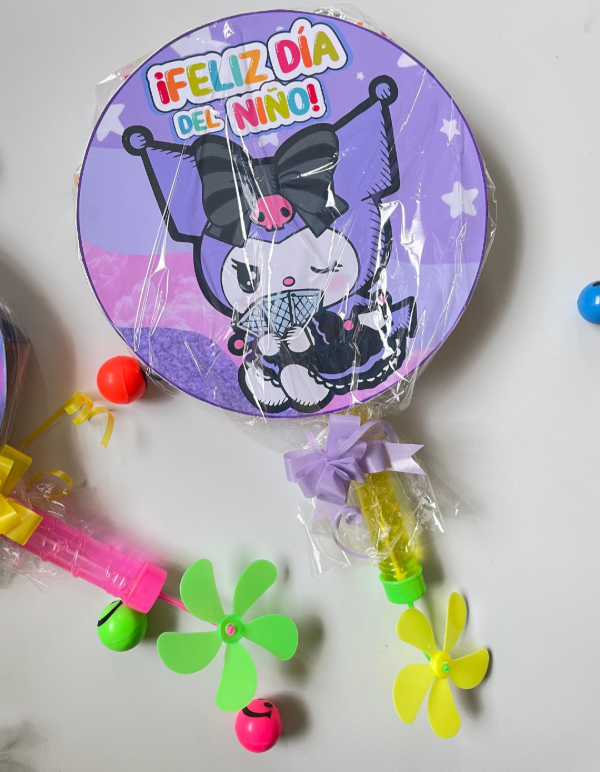 Producto - Paletas Gigante Todos los Personajes - 5