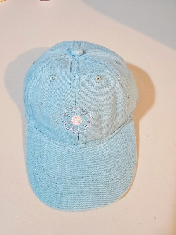 Producto - GORRA FLOR TURQUESA BORDADA