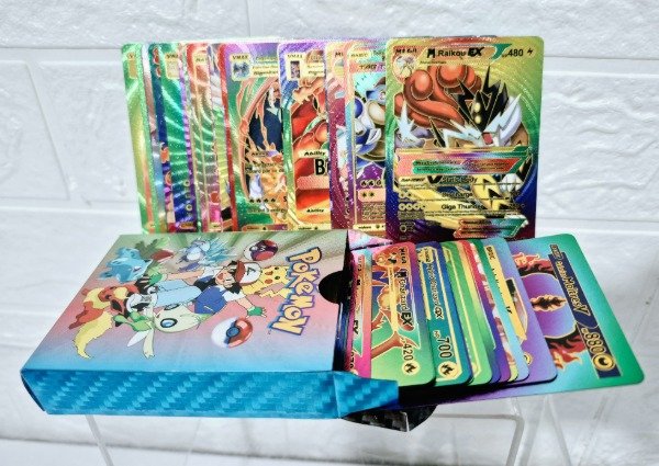 Producto - Cartas Pokemon tornasoladas impermeable plásticas Set x 55 cartas