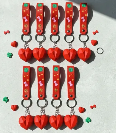 Producto - Llavero de corazón roja