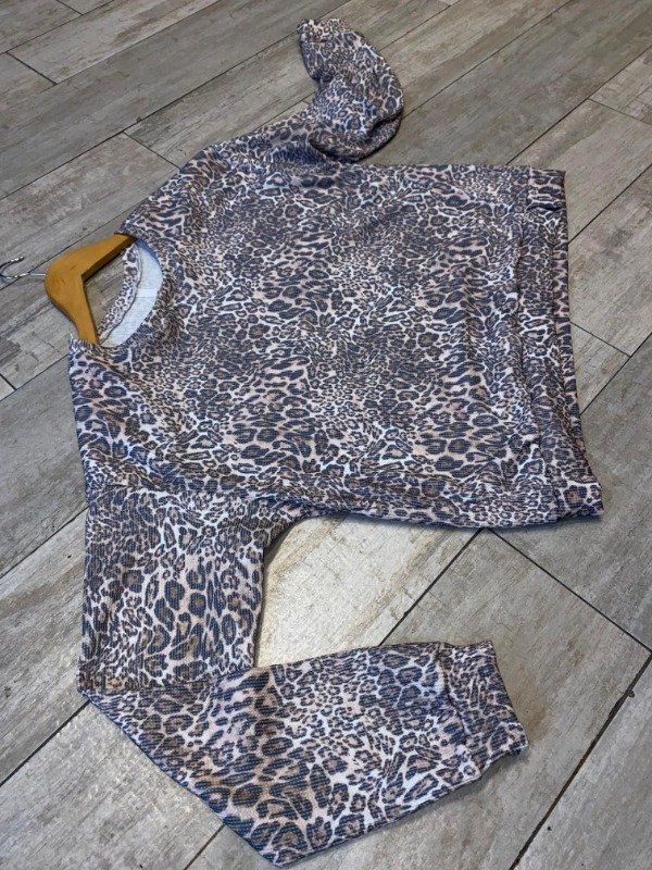 Producto - Buzo Corto Dona