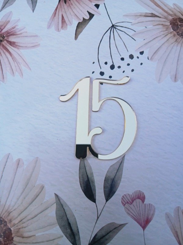 Producto - Topper frontal acrilico dorado 15