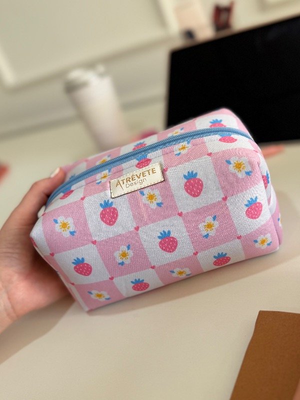 Producto - CARTU CUBO NEOPREN - FRUTILLAS CUADRILLE