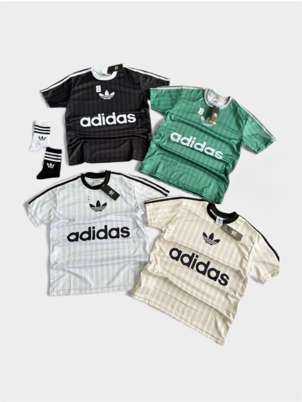 Producto - Camiseta Adidas Retro
