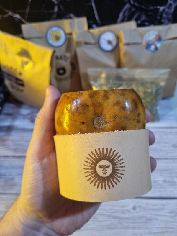 Producto - Mate Galleta con Soporte Grabado del Sol de Mayo - 2