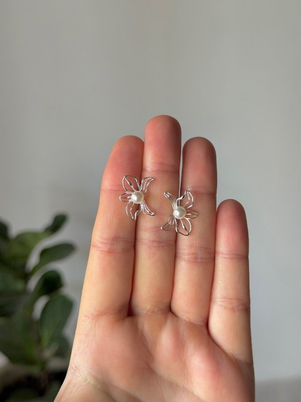 Producto - Aros media flor + perla - 0