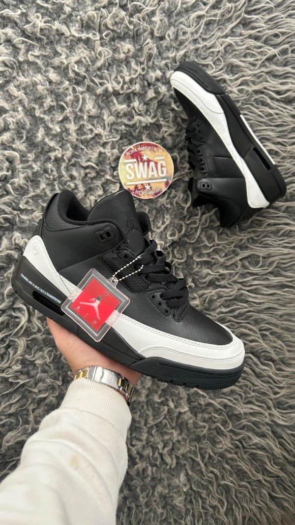 Producto - JORDAN RETRO 3 x TRAVIS SCOTT FRAGMENT BLACK