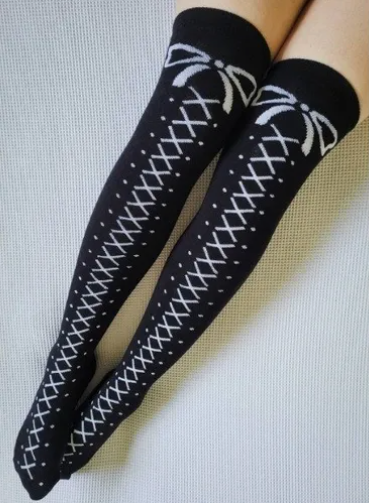 Medias Bucaneras Cordones