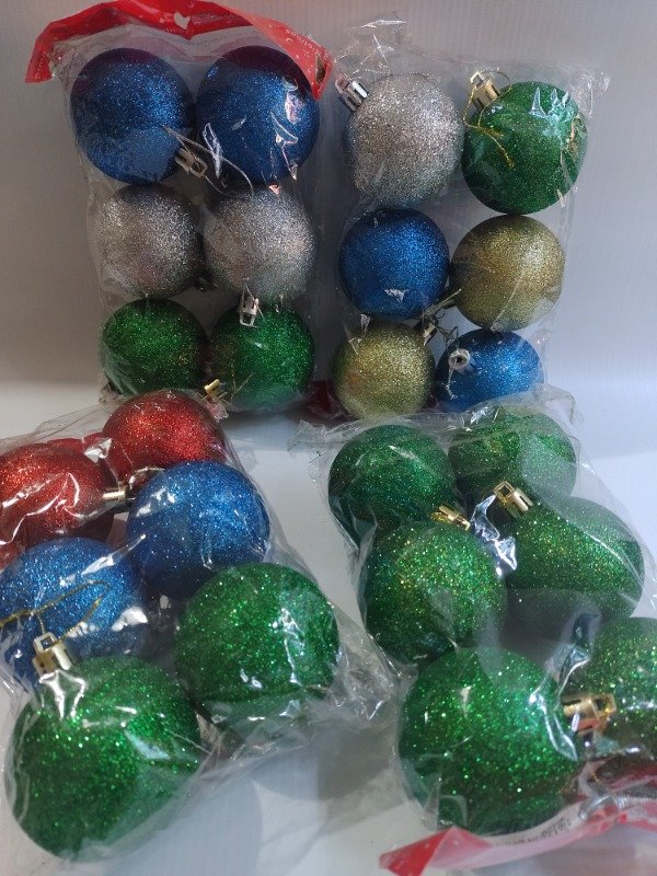 Producto - Esferas de colores con brillos