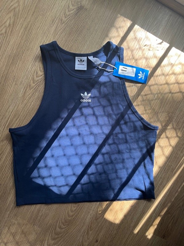 Producto - ADIDAS NUEVO TALLE XL