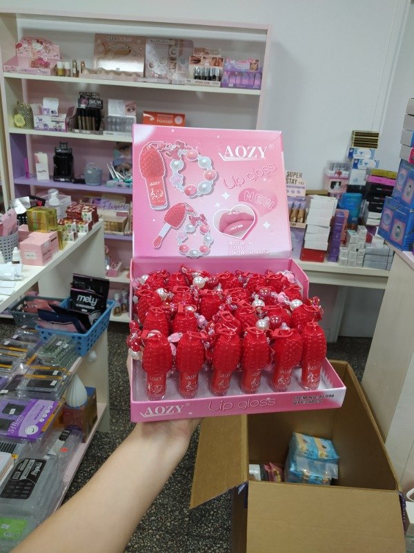 Producto - Gloss labial con llavero