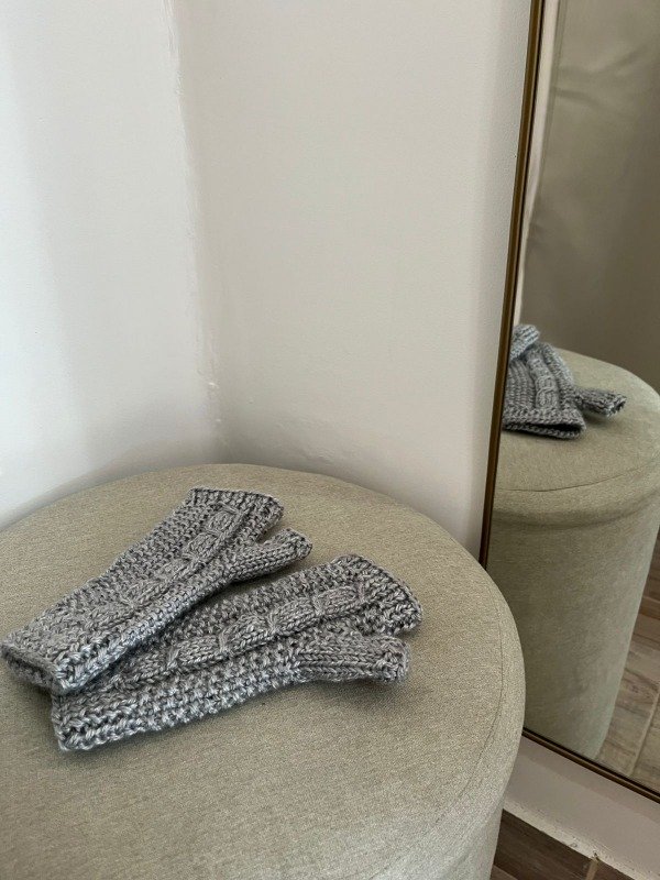 Producto - Mitones Rebecca Grey