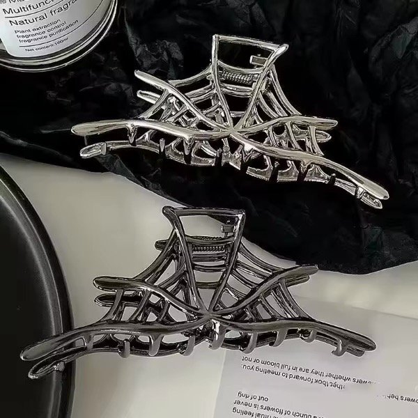 Producto - Broche Telaraña