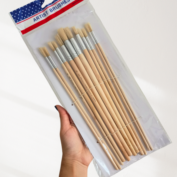 Producto - Set de 12 pinceles cde cerda dura