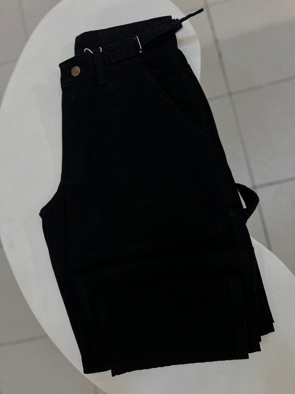 Producto - Baggy negro regulable
