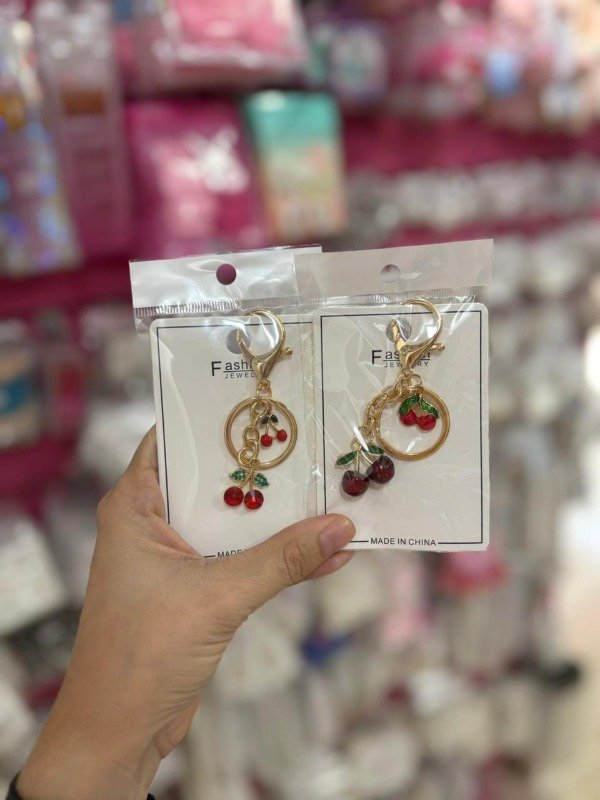 Producto - LLAVERO CEREZA COD 92