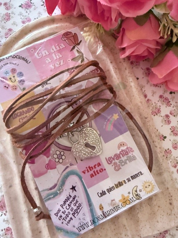 Producto - Choker Cammel corazón