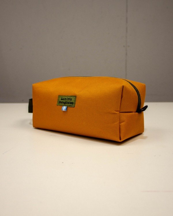 Producto - Neceser simple ocre