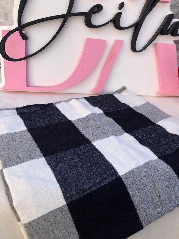 Producto - Ruana negro- blanco
