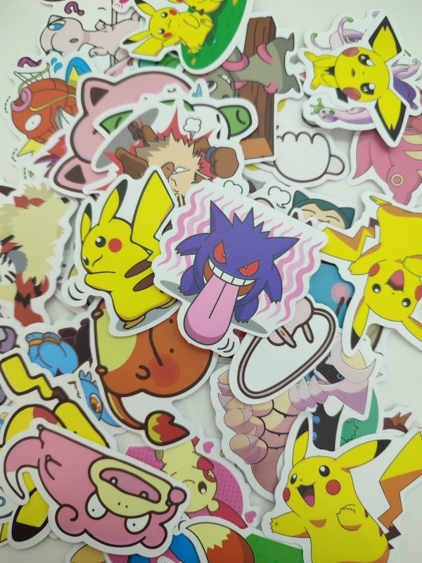 Producto - Stickers Pokémon surtidos por 50 unidades