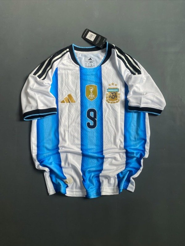 Producto - Argentina primer kit Mundial 2026 - #9 Julián Álvarez