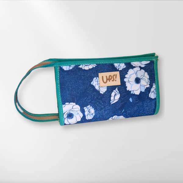 Producto - Maxi Cartuchera Nina Flores Azules