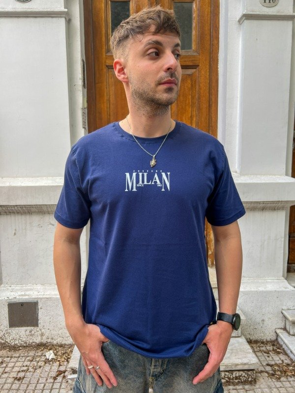 Producto - Remera Estampa Milan