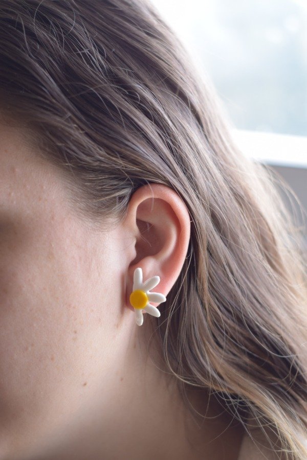 Producto - Aros margaritas mitad - Rita porcelana