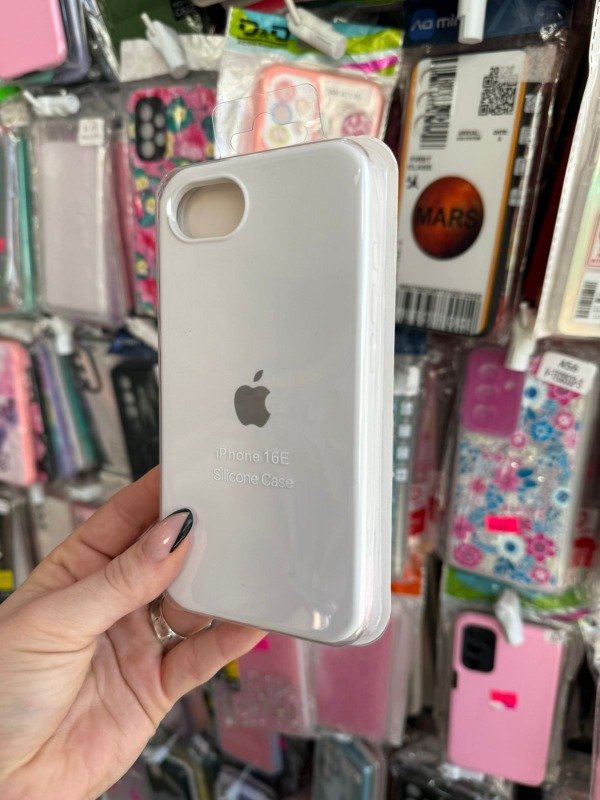 Producto - Silicone case Iphone 16e blanco