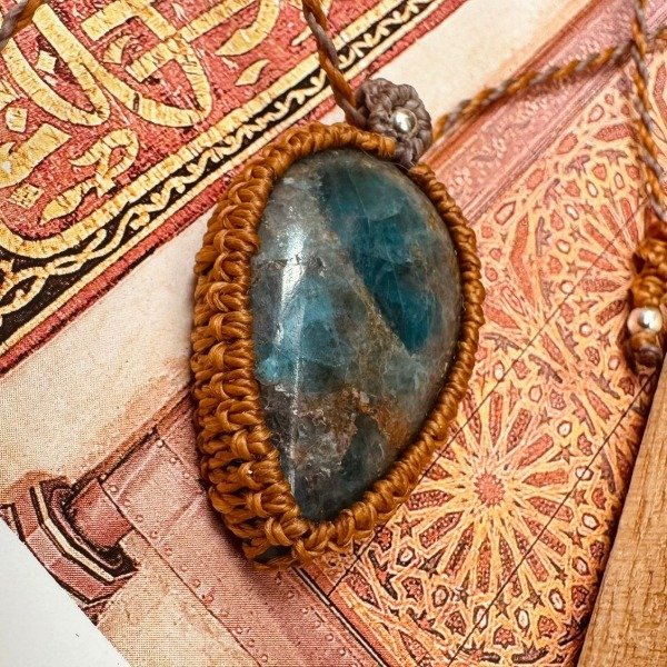 Producto - Collar Macramé - Apatita