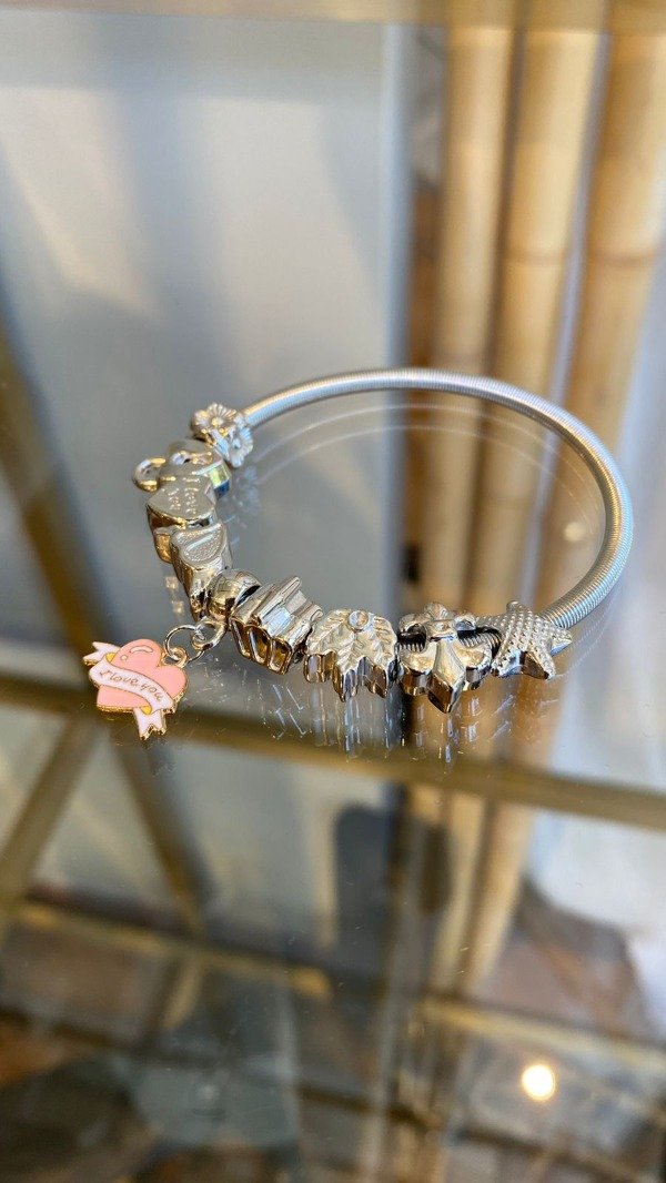 Producto - Pulsera Charm Corazon Banderin