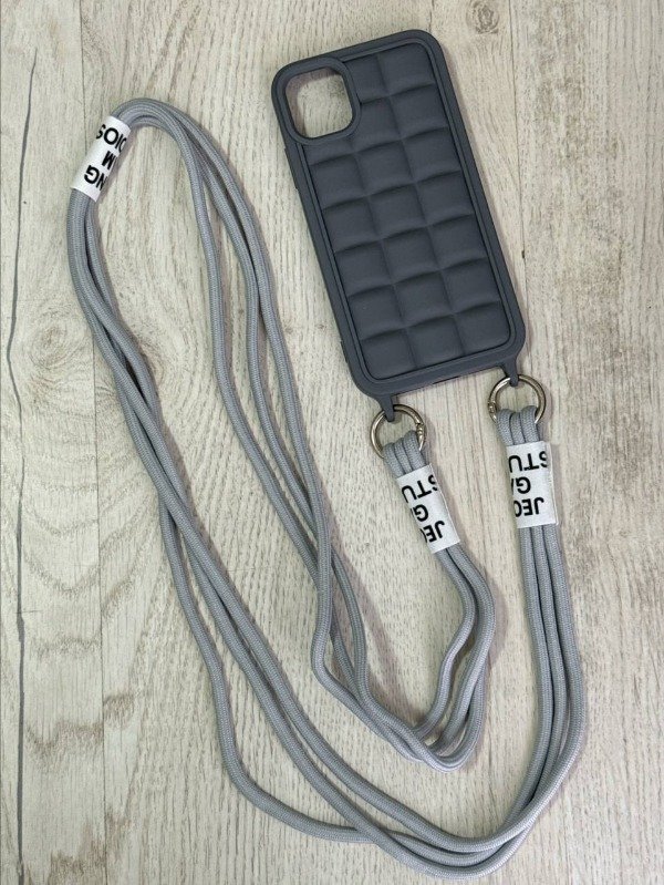 Producto - FUNDA TPU PUFFER CON CORREA IPHONE 11 - 2
