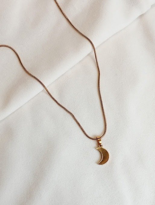 Producto - Collar luna - Acero dorado