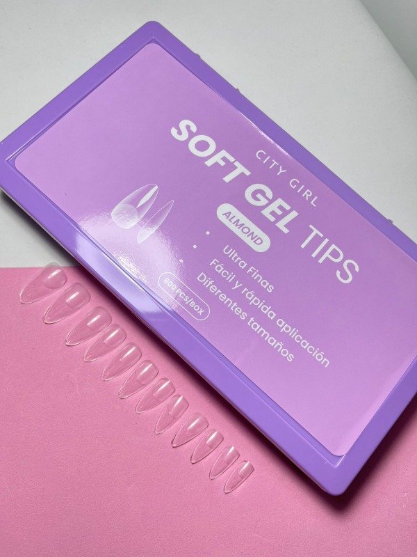 Producto - Caja de tips City girl x600 Almendra regular