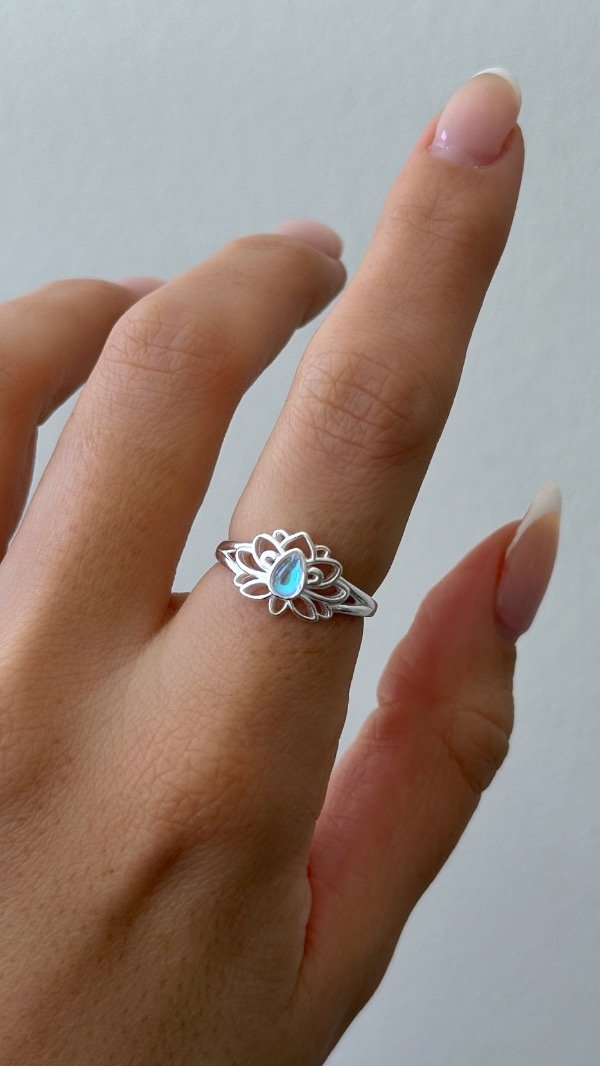 Producto - Anillo flor de loto calad 17mm P925