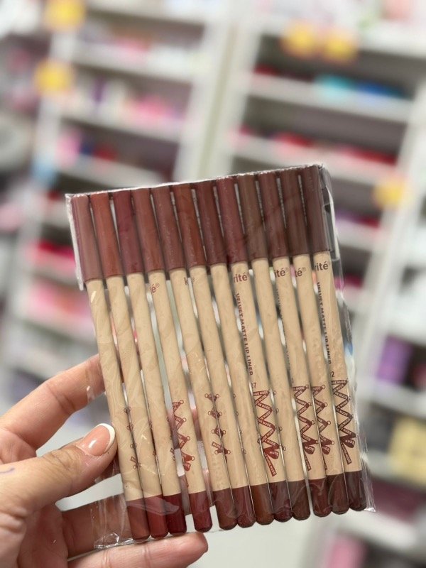 Producto - DELINEADORES PARA LABIOS MARRONES