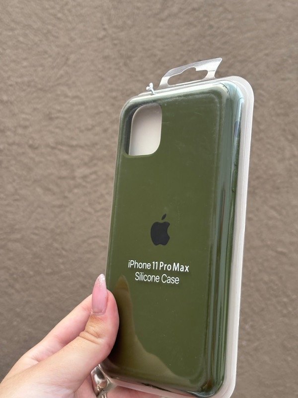 Producto - Silicone case 11 pro max verde militar