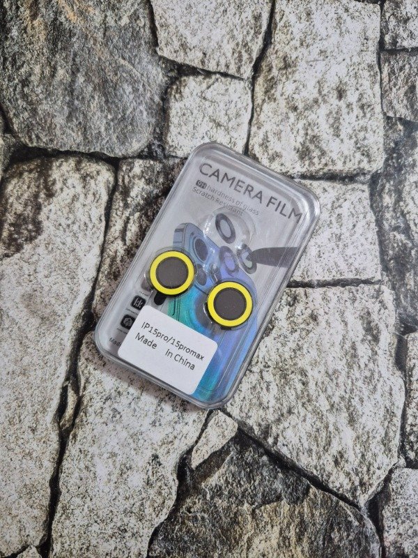Producto - Protector de cámara neón Iphone 15 / 15 Plus amarillo - 0