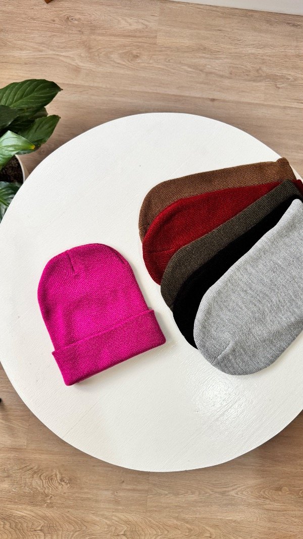 Producto - Gorro Rocky fucsia