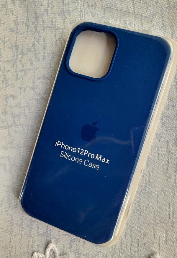 Producto - Iph 12 pro max silicona case con felpa azul