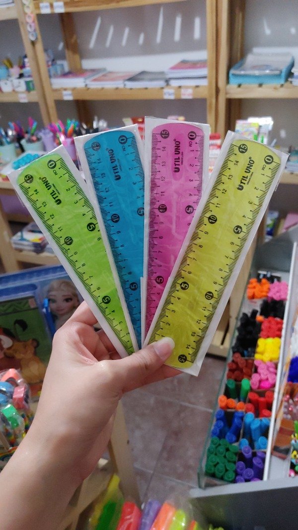 Producto - Regla Útil Uno SuperFlex Eco en colores Fluo