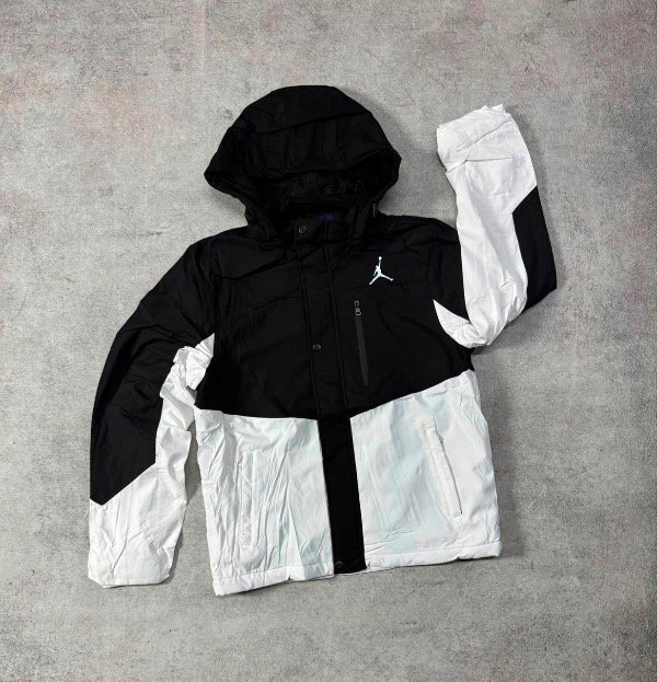 Producto - Rompeviento Jordan o Nike con piel - 5