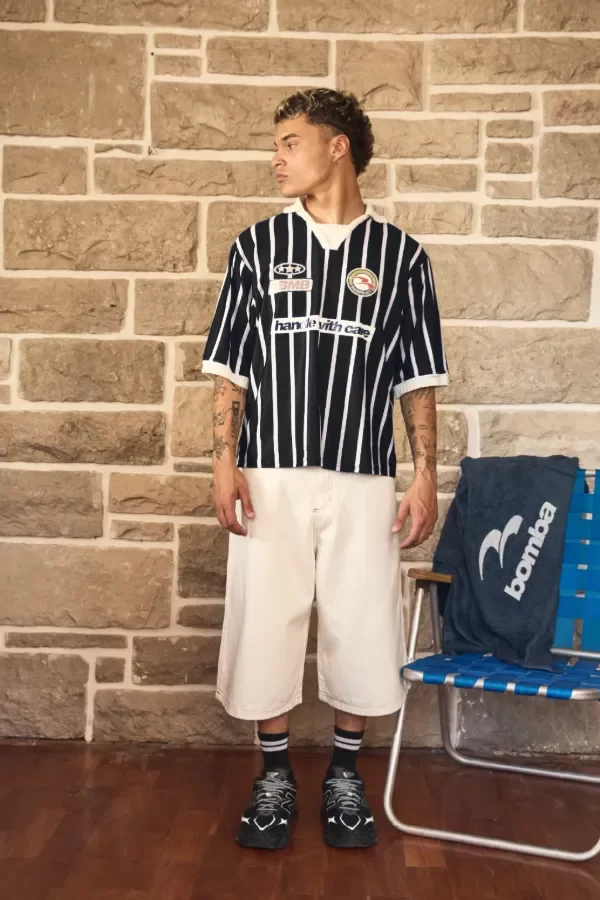 Producto - CAMISETA STRIPES NEGRA - BMBPRJCT - 3