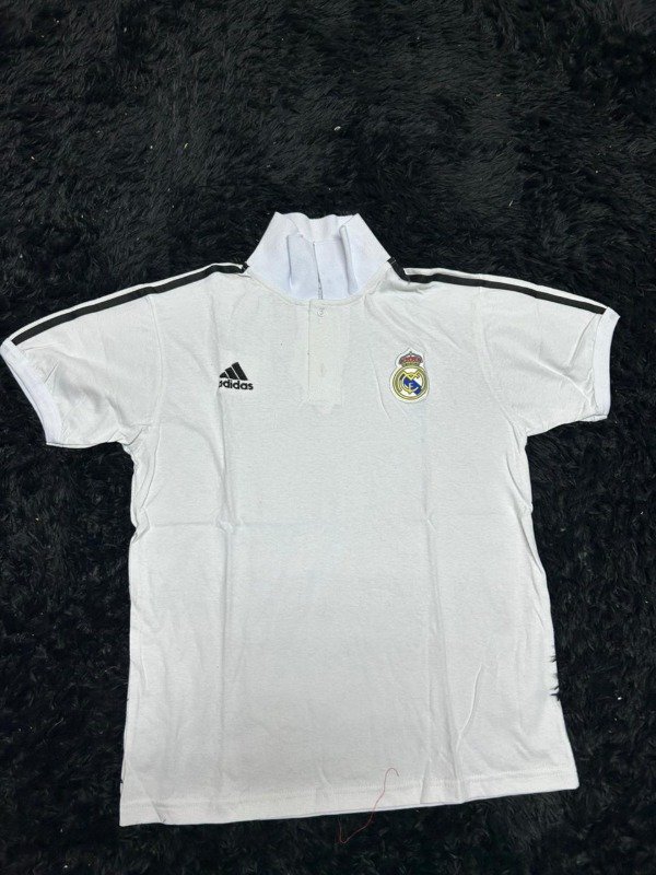 Producto - CHOMBA REAL MADRID BLANCA